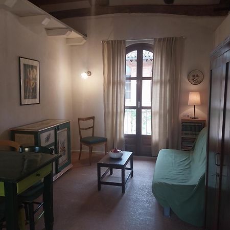 Tenuta Montanello B&B Castiglione Falletto Exteriör bild