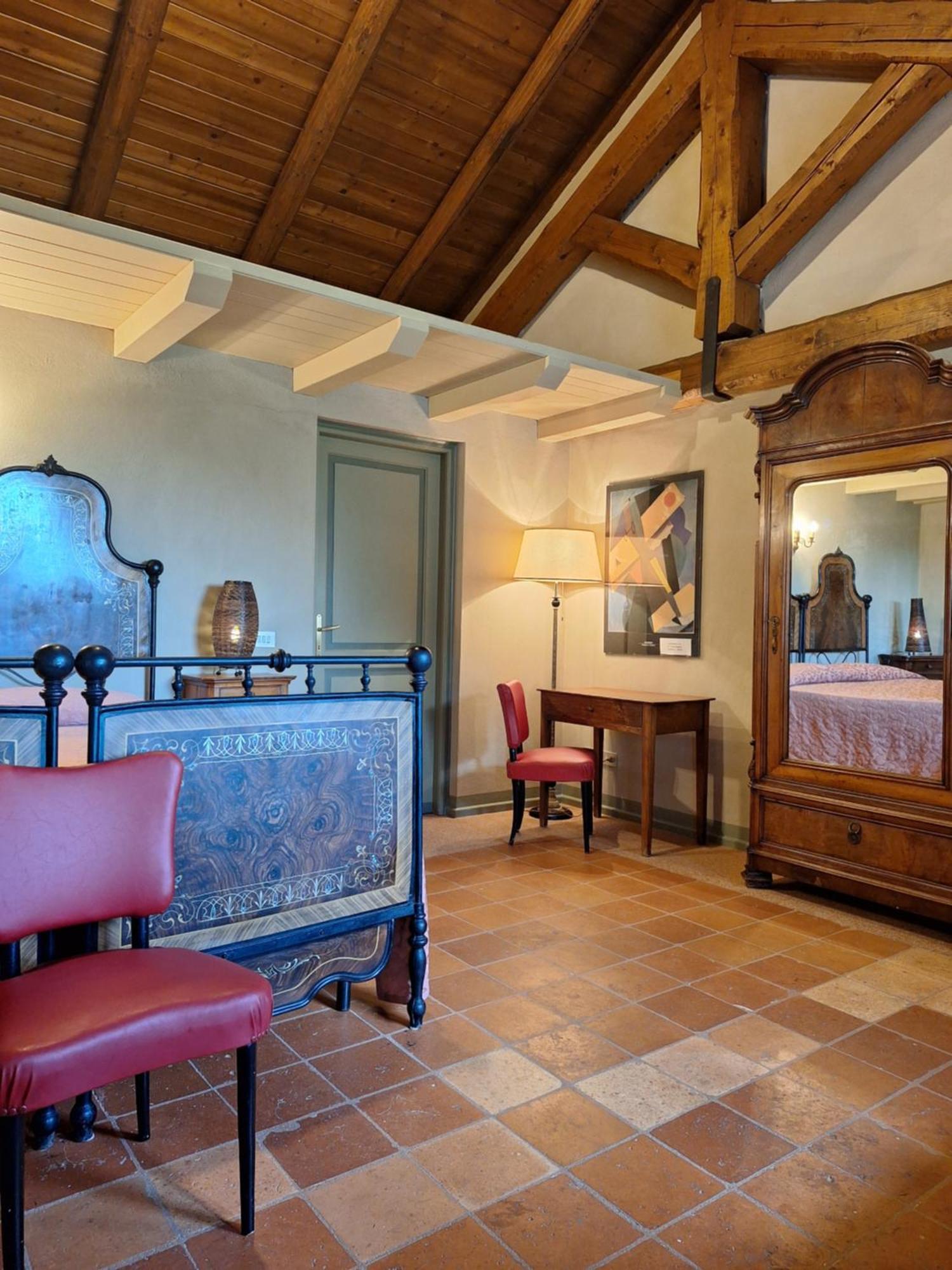 Tenuta Montanello B&B Castiglione Falletto Exteriör bild