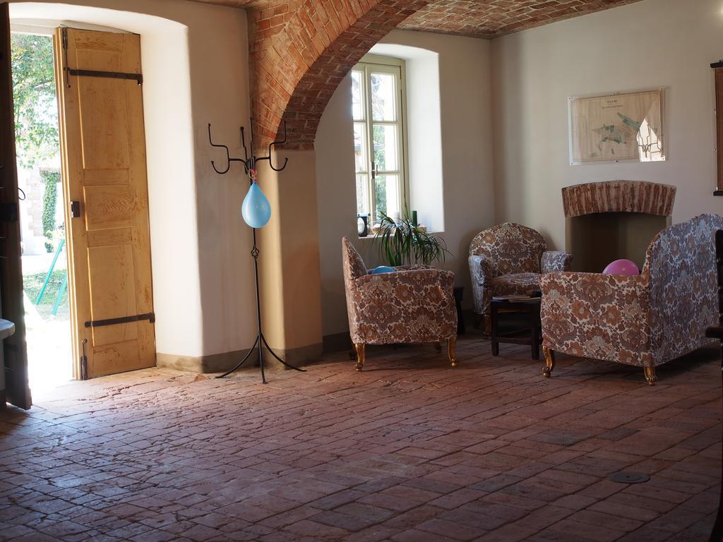 Tenuta Montanello B&B Castiglione Falletto Exteriör bild